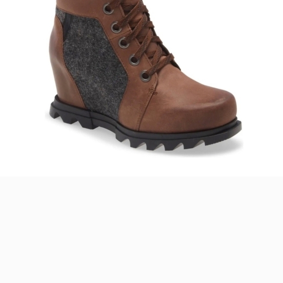 Sorel Brown and Gray Women's Wedge Boots - Picture 3 of 3